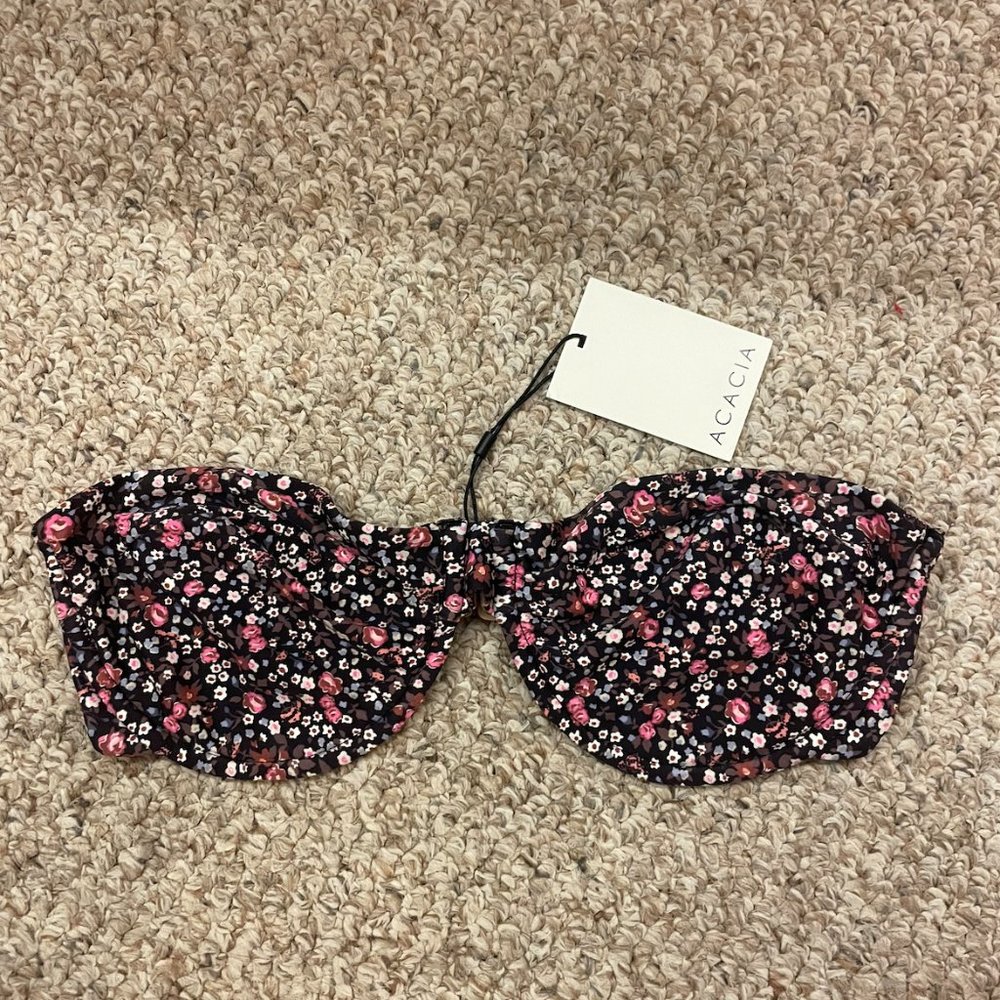 Acacia Rose top Size: M Color: Rosemary